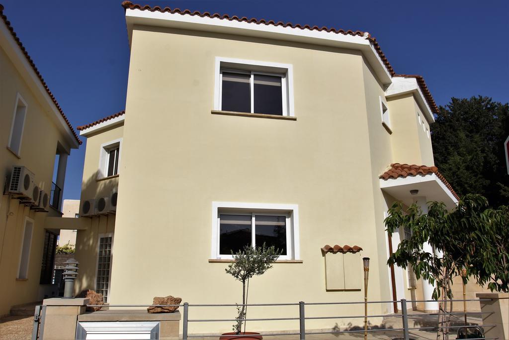Villa Christina Paphos Eksteriør bilde