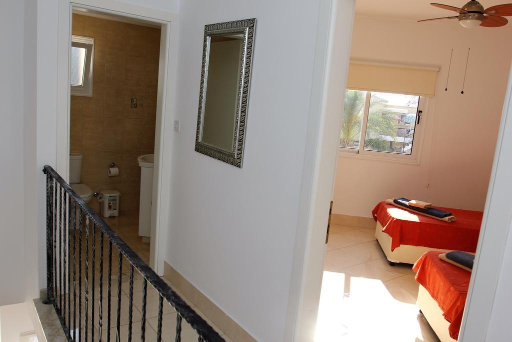 Villa Christina Paphos Eksteriør bilde