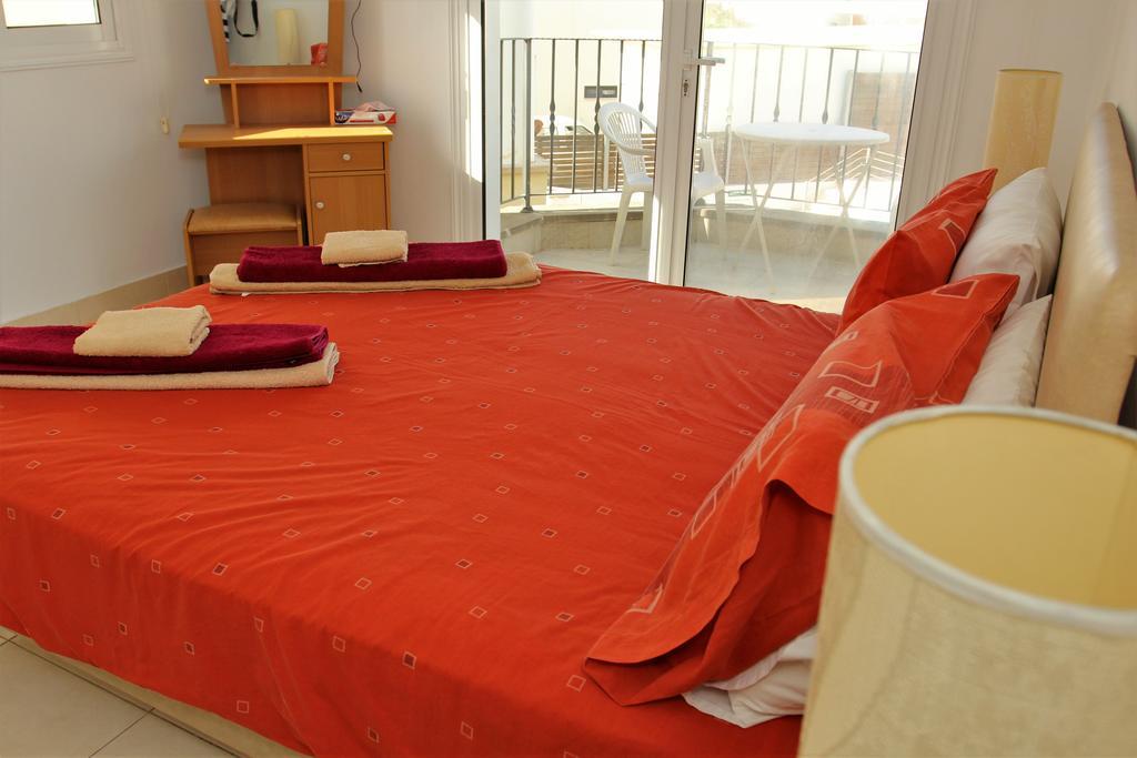 Villa Christina Paphos Eksteriør bilde