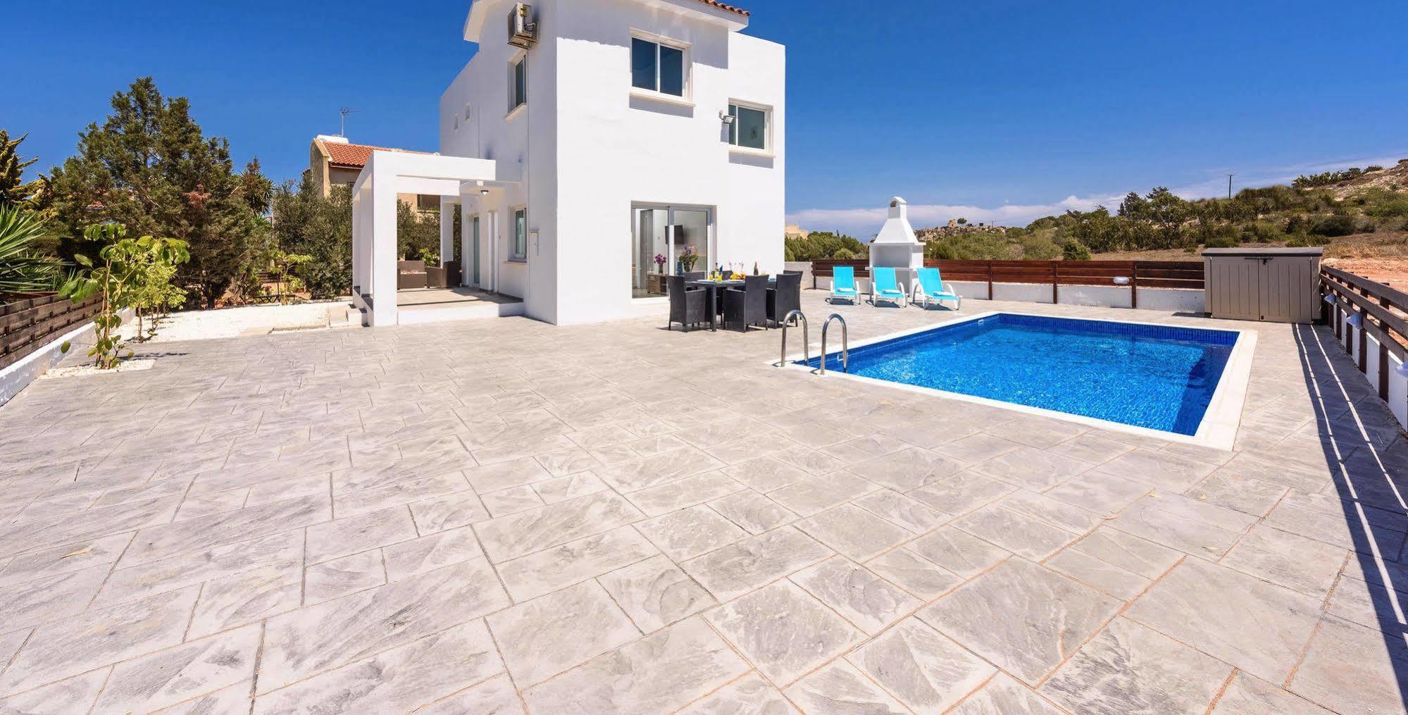 Villa Christina Paphos Eksteriør bilde