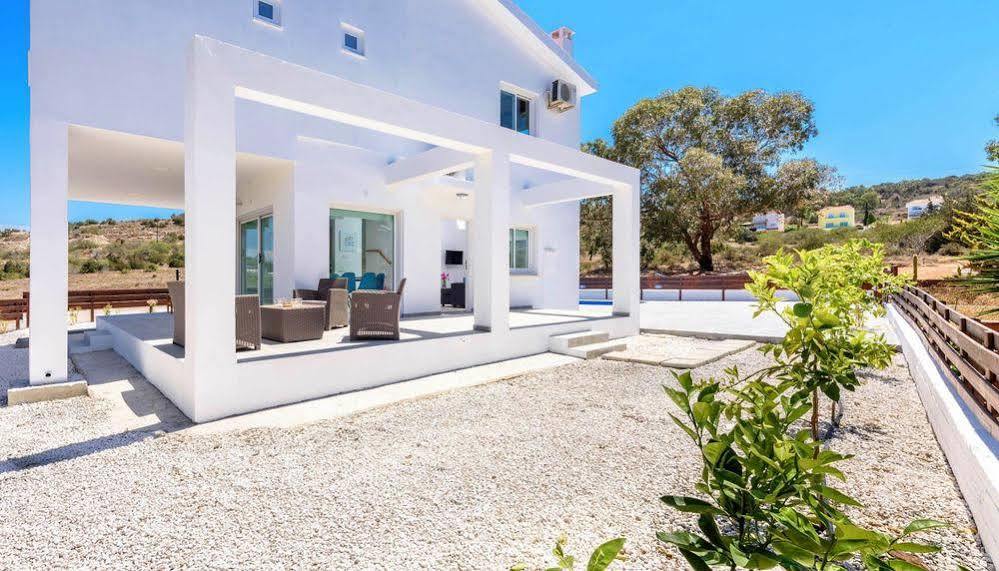 Villa Christina Paphos Eksteriør bilde